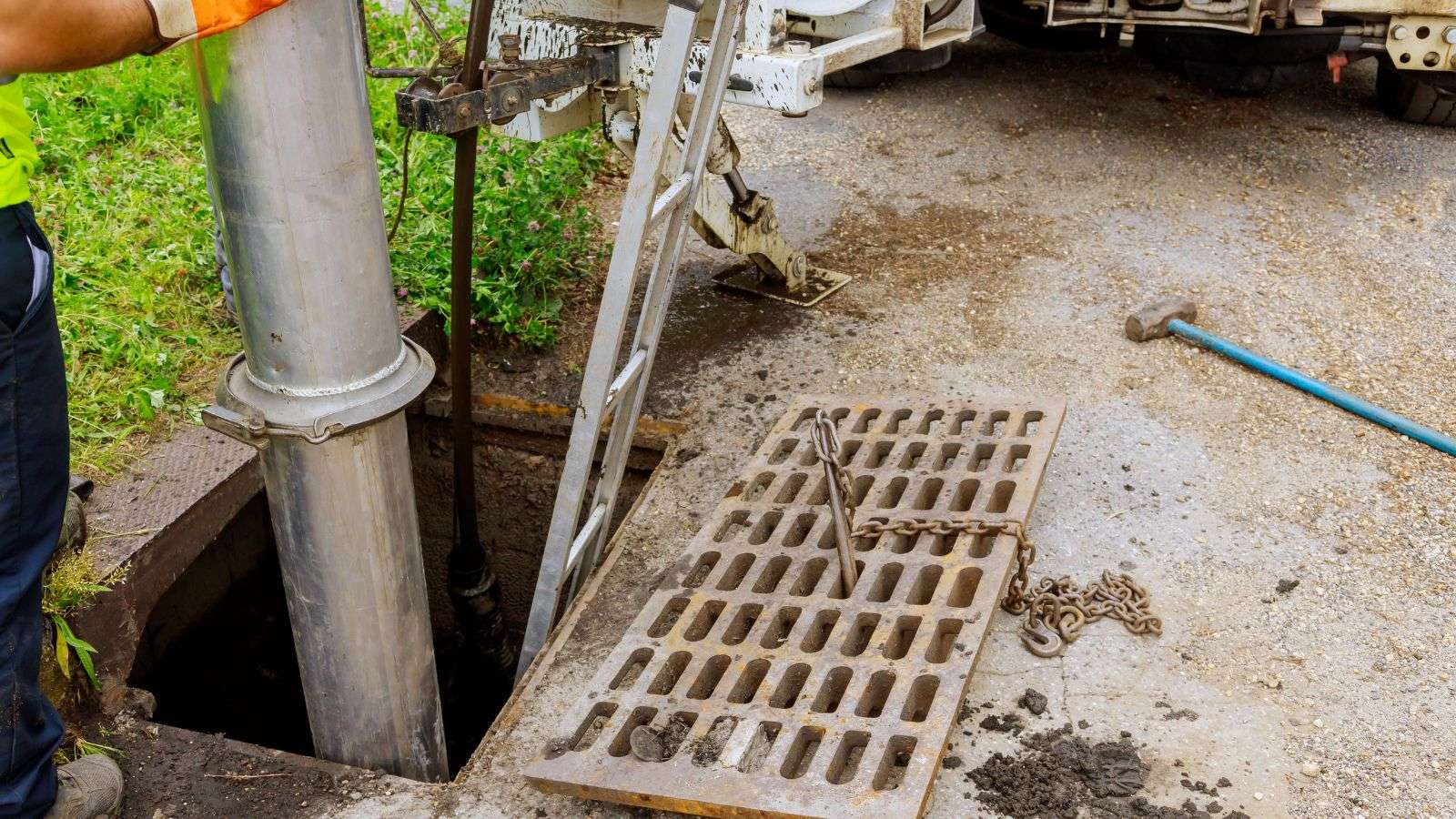Sewer line clog - bighomeprojects.com
