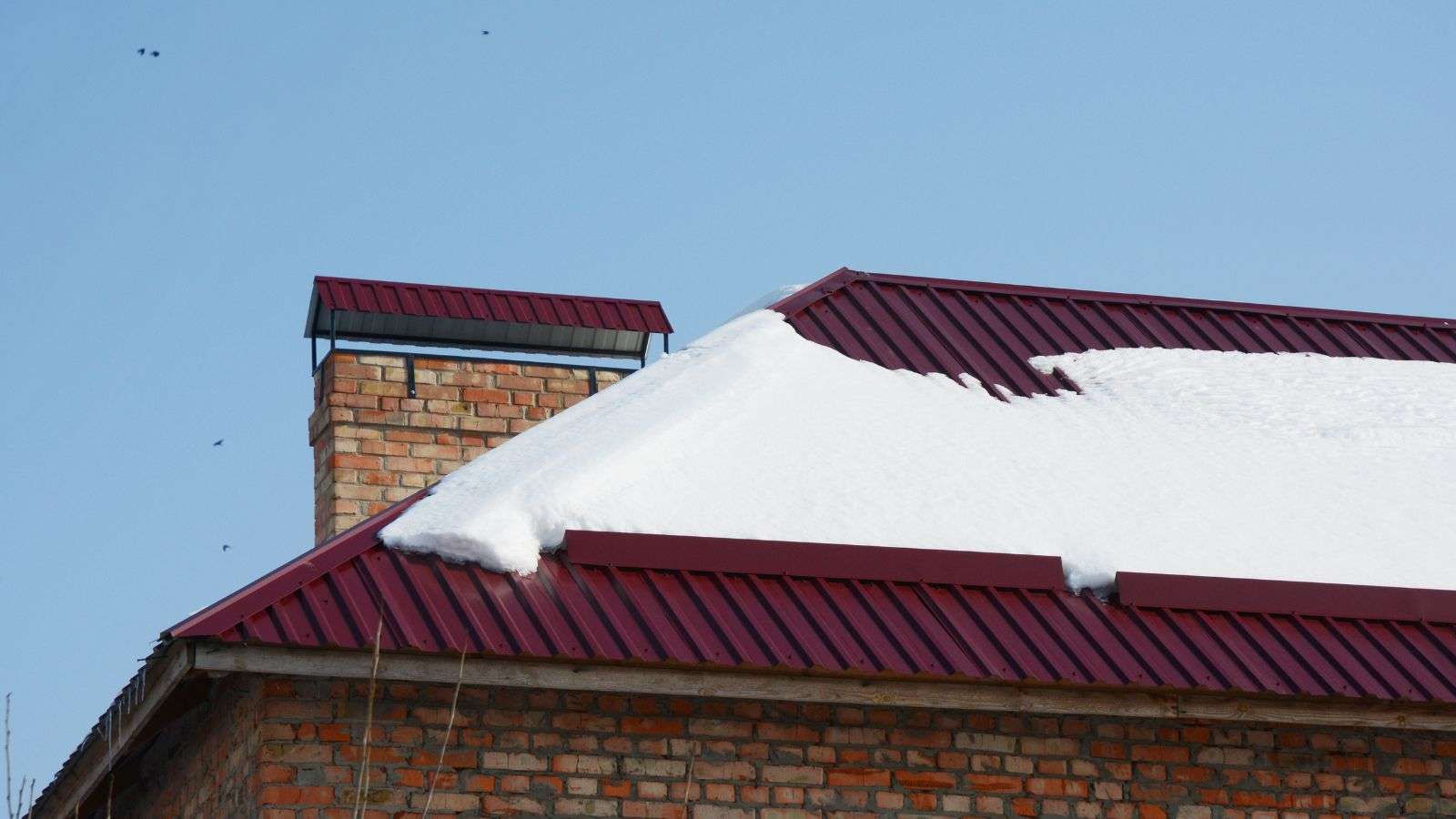 Do Snow Guards on Metal Roofs Work Uncovering the 5 Essential Reasons Big Home Projects