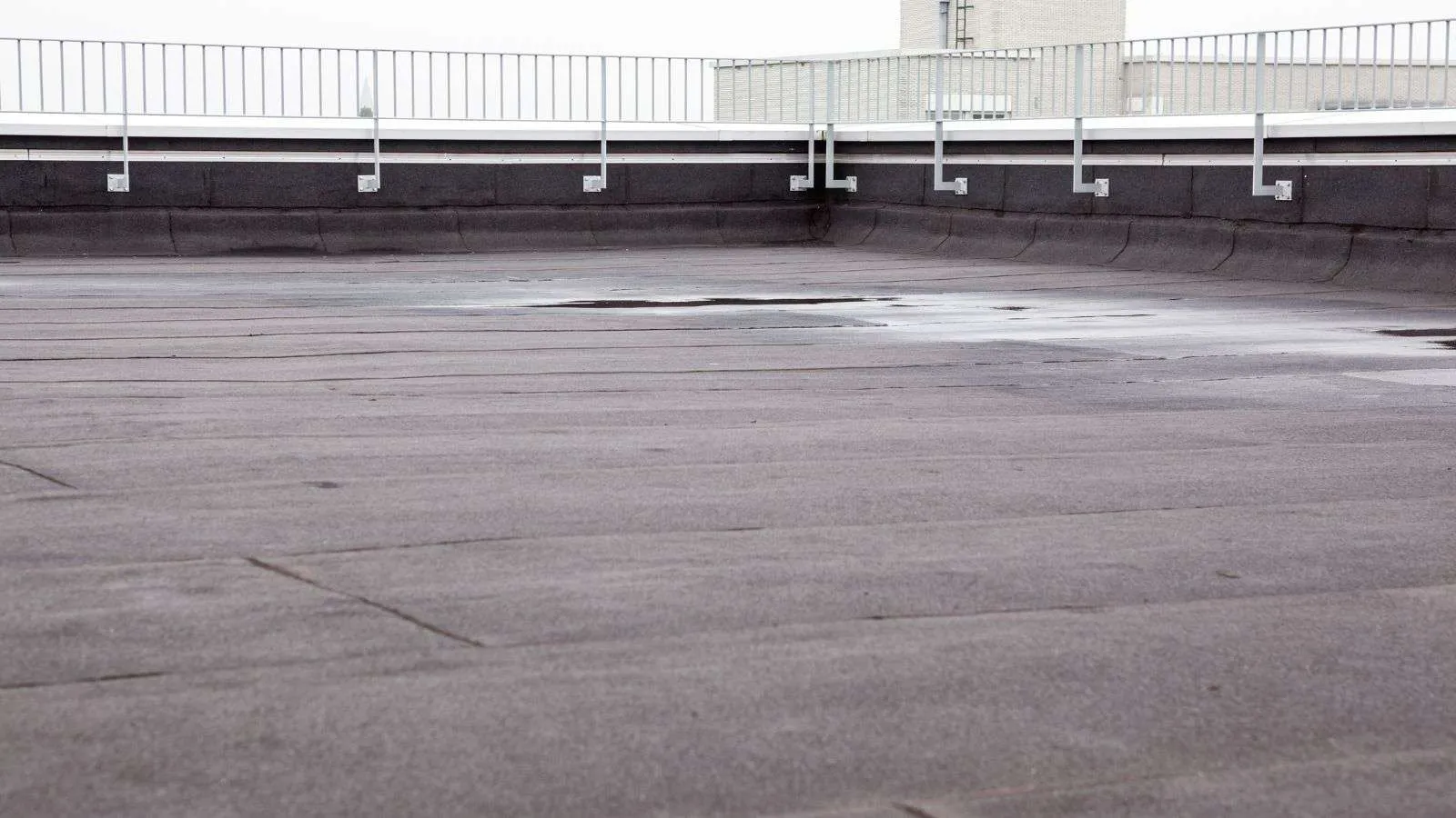 causes of flat roof failures due to rain load - bighomeprojects.com