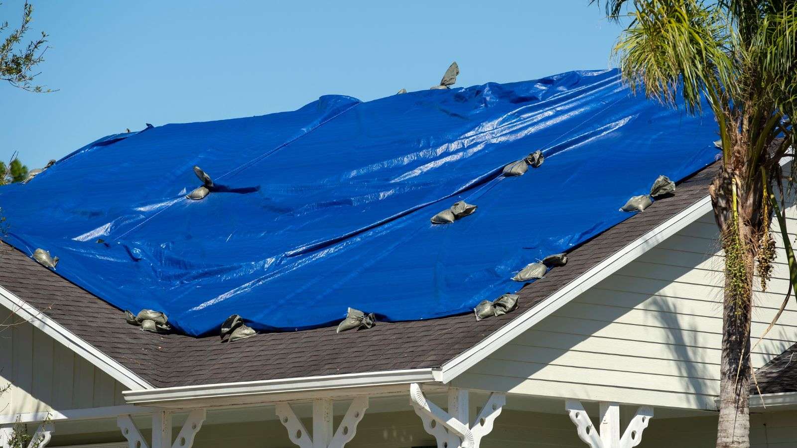 emergency roof tarping - bighomeprojects.com