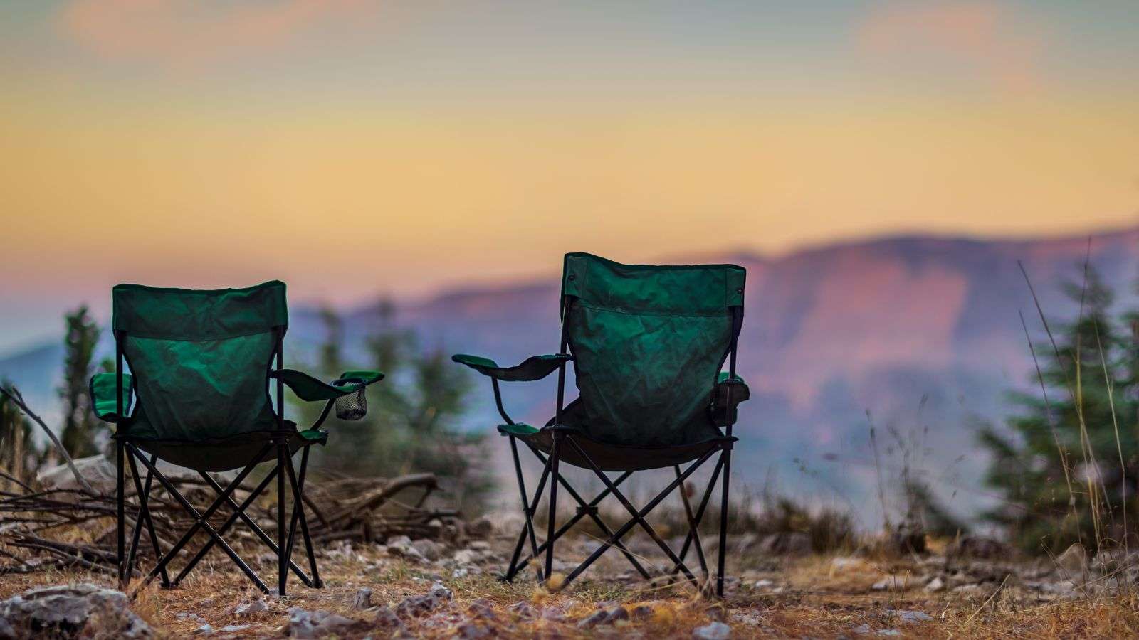 Roach Damage to Stored Camping Chairs: Stop with 6 Proven Methods