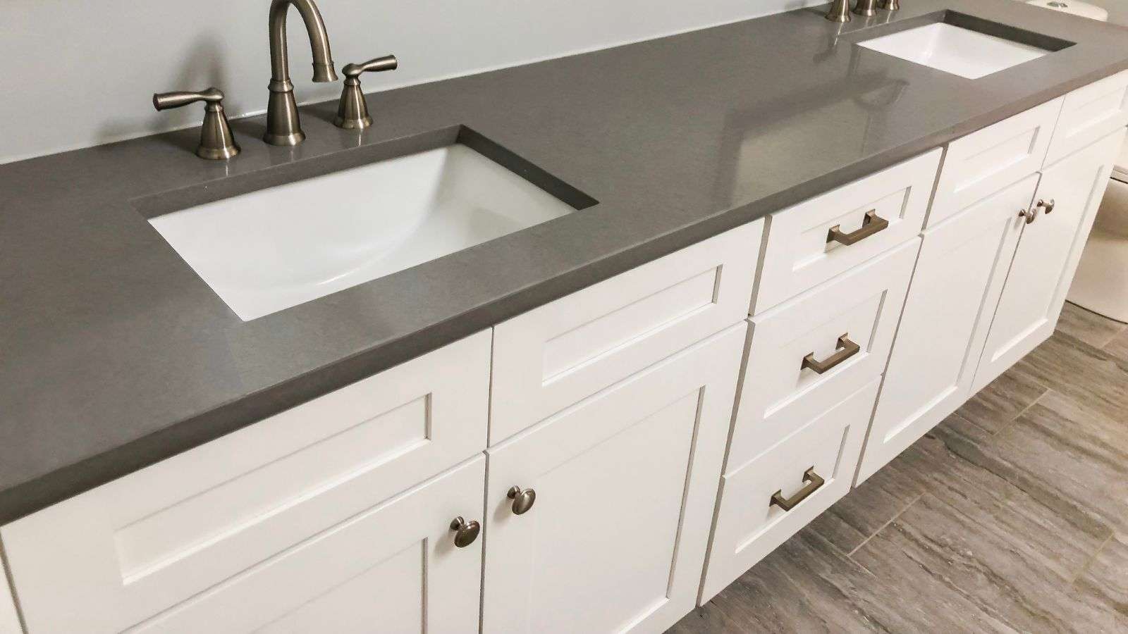 roach infestation in bathroom cabinets - bighomeprojects.com
