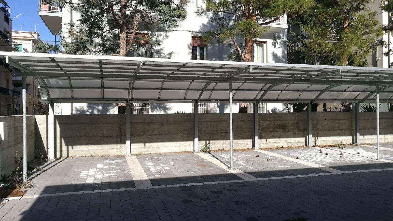 Roach Infestation in Outdoor Carports: 7 Proven Strategies