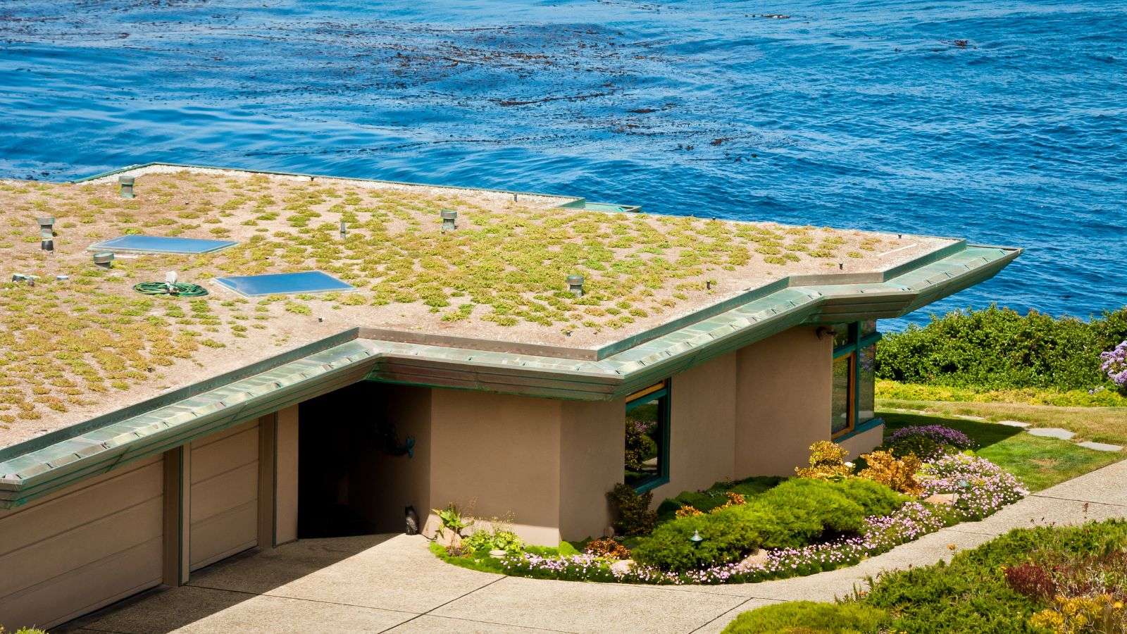 green roof intensive and extensive systems - bighomeprojects.com