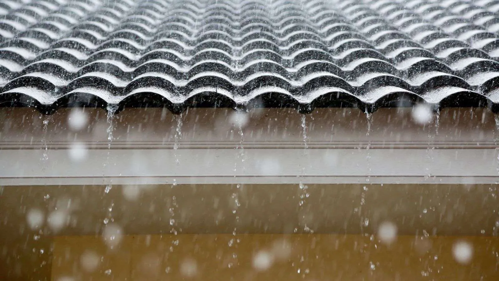 improper rainscreen usage on roof - bighomeprojects.com