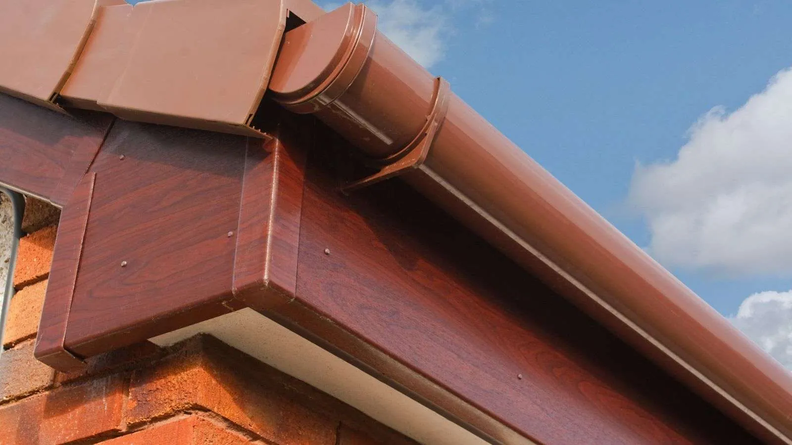 properly installed fascia on roofs - bighomeprojects.com