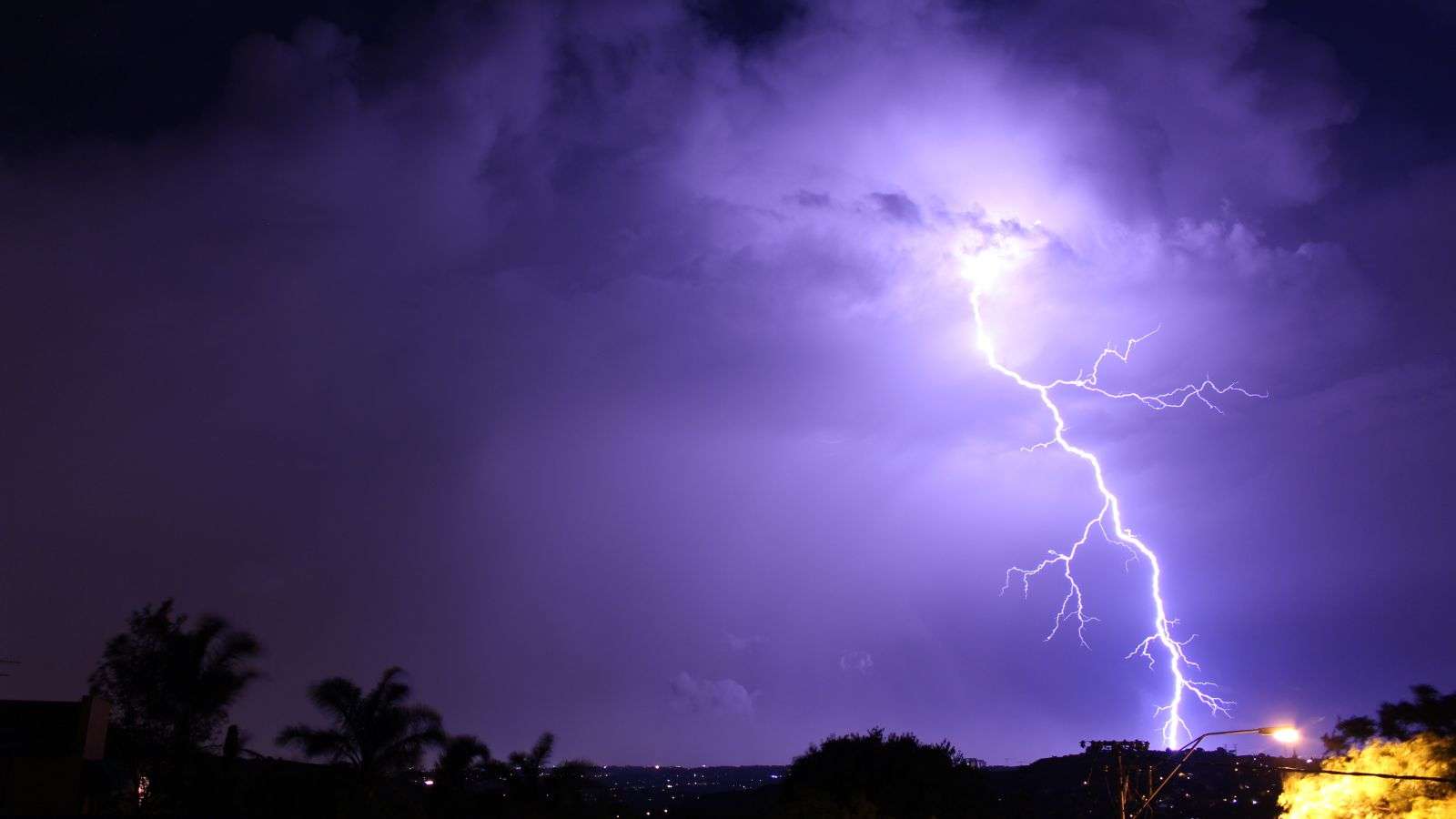 roofing practices in lightning areas - bighomeprojects.com