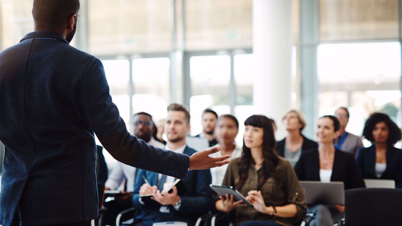 7 Benefits of Free Roofing Seminars and Webinars for Your Business