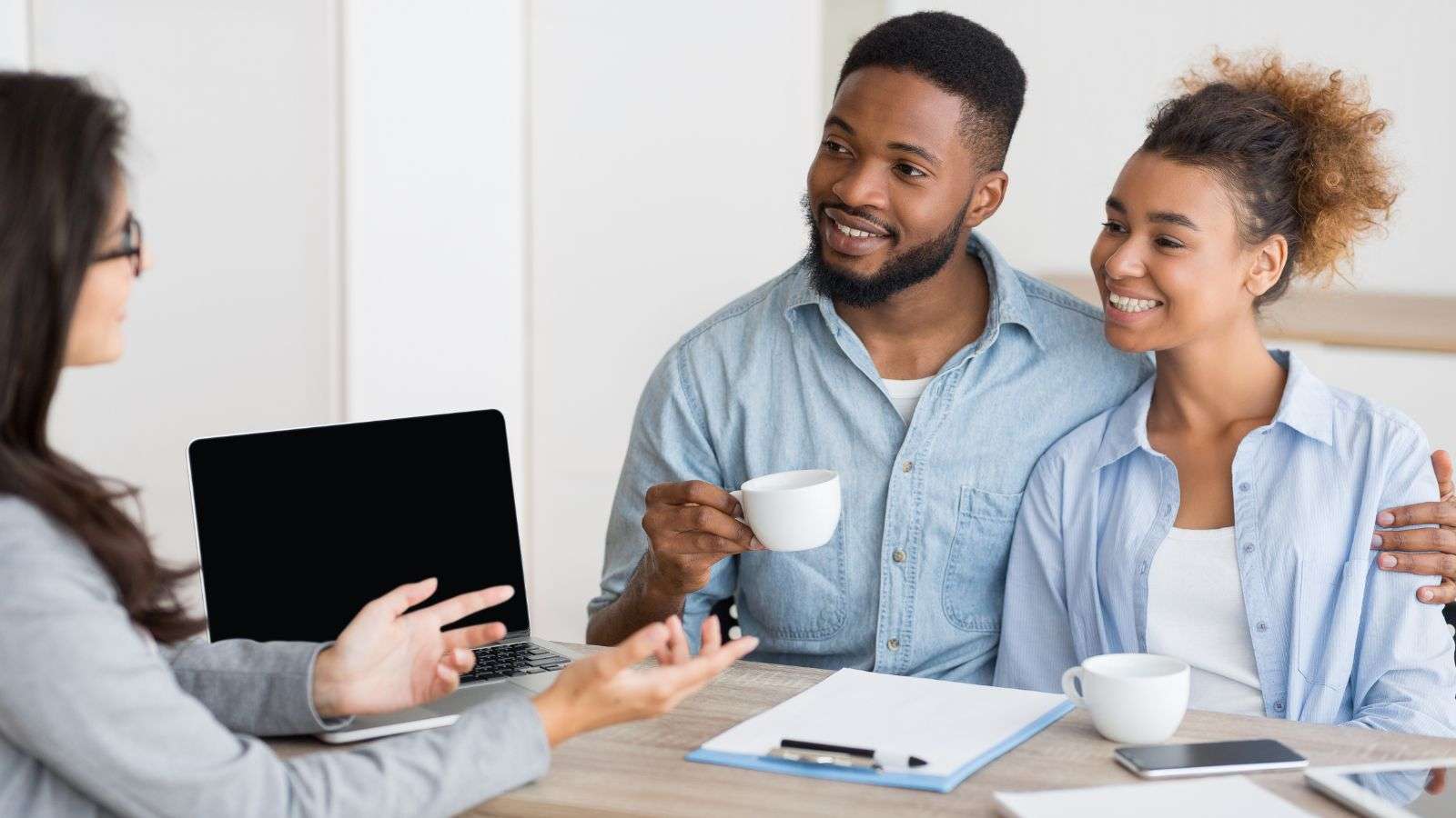 10 Essential Tips for Real Estate Investors to Find Reliable Contractors