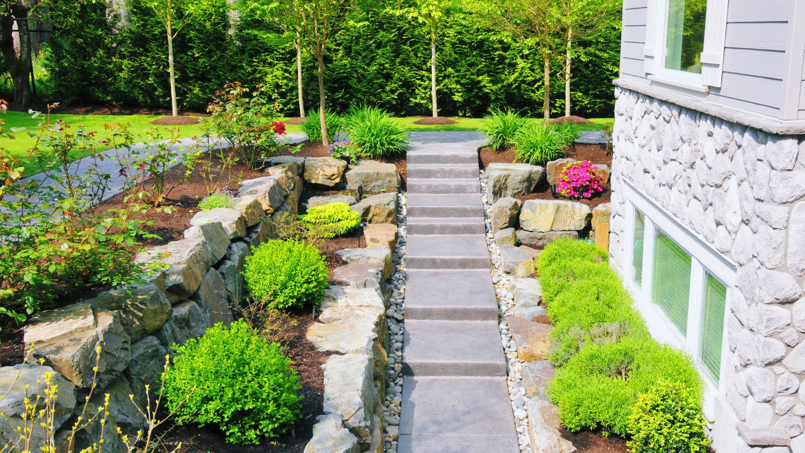 How can landscaping improve the aesthetic appeal of my home - bighomeprojects.com