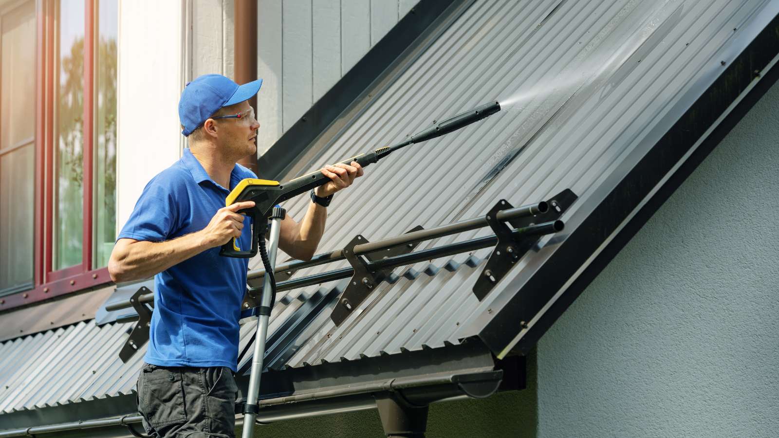 does roof cleaning with pressure washers cause depreciation - bighomeprojects.com