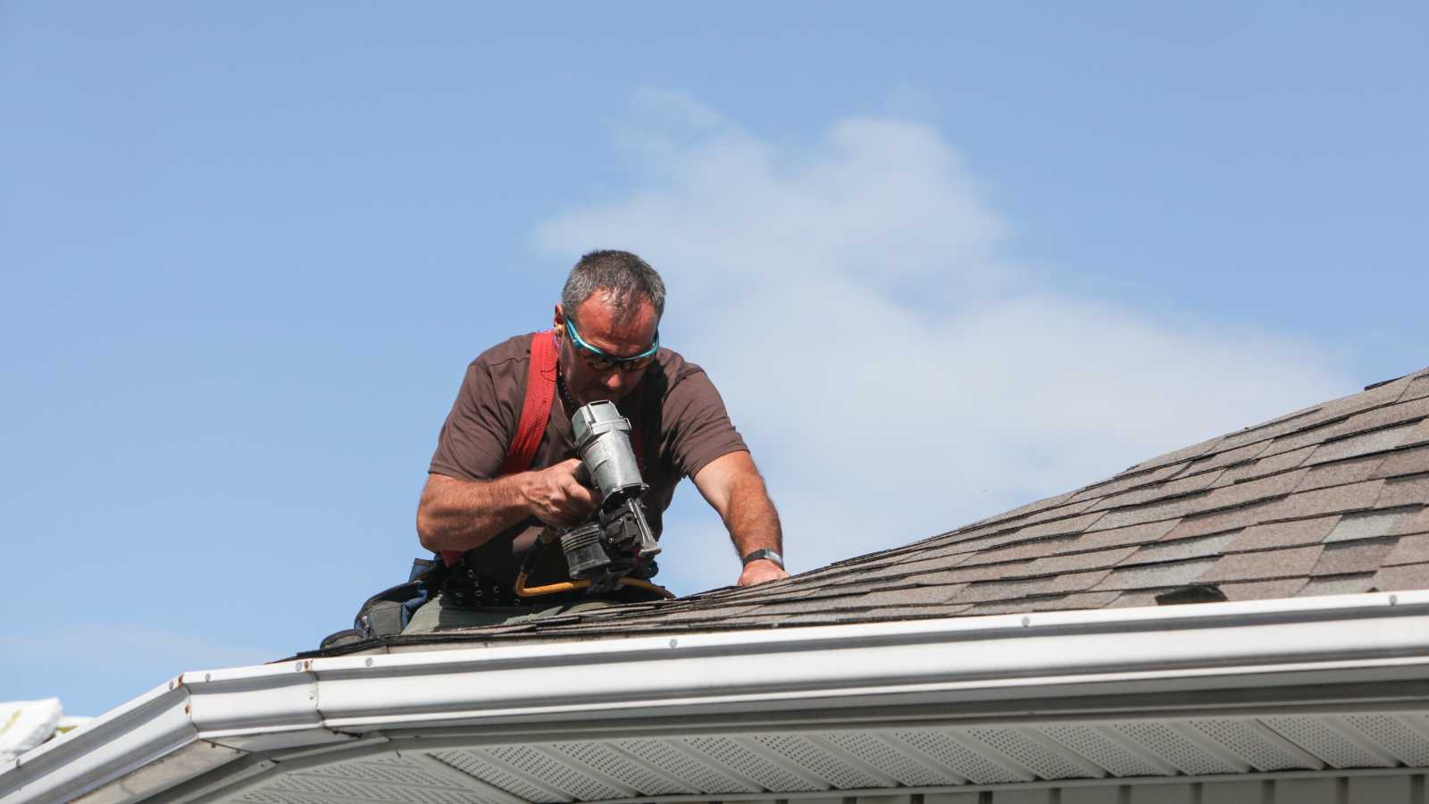 maintenance in reducing roof blistering and extending roof lifespan - bighomeprojects.com