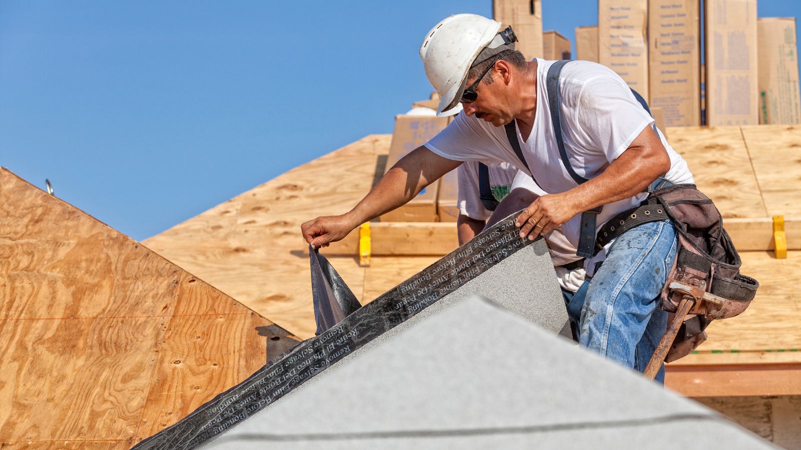 reducing underlayment deterioration to prolong roof lifespan - bighomeprojects.com